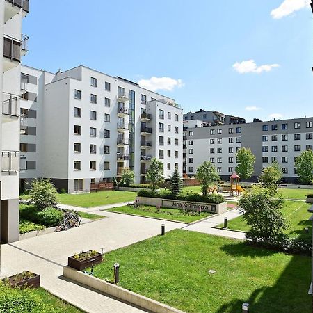 Wola Apartment Warszawa Eksteriør billede