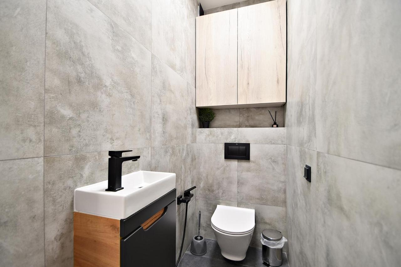 Wola Apartment Warszawa Eksteriør billede