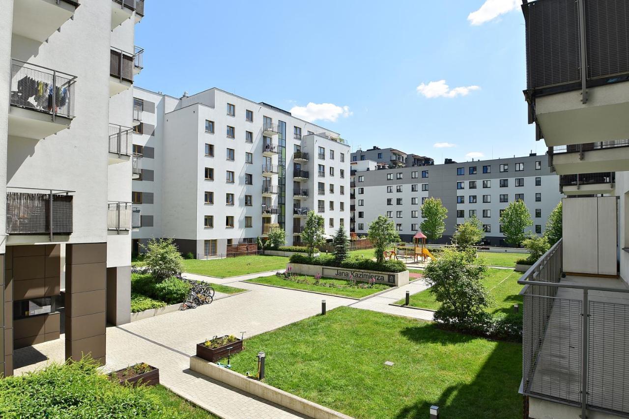 Wola Apartment Warszawa Eksteriør billede