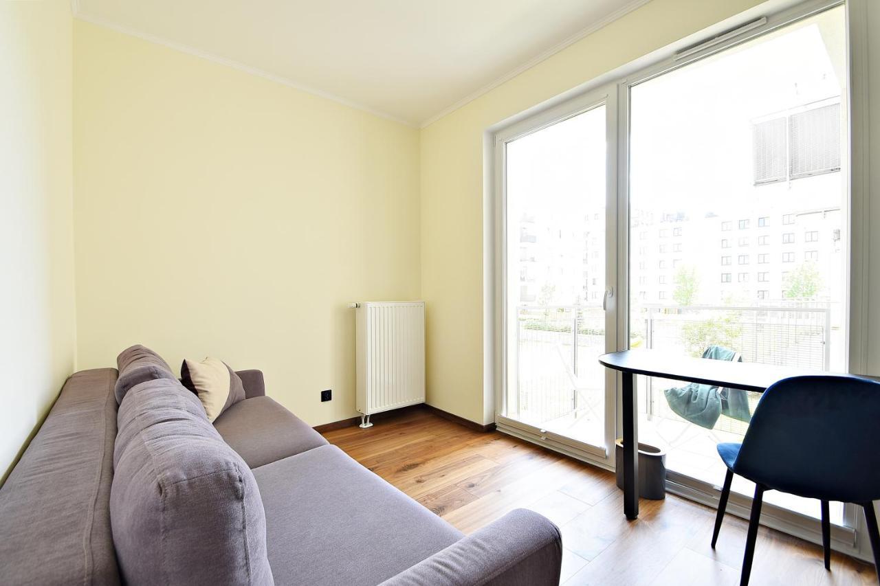 Wola Apartment Warszawa Eksteriør billede