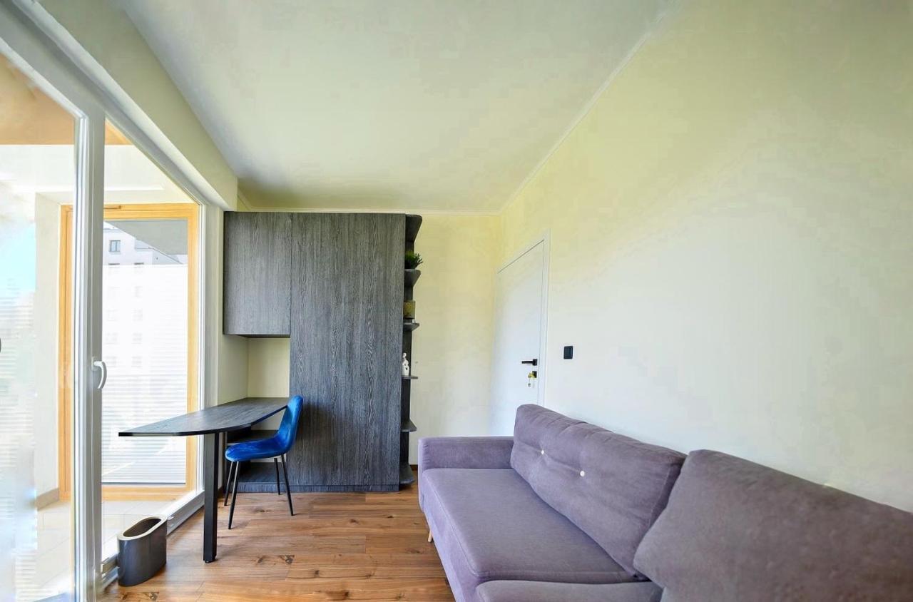 Wola Apartment Warszawa Eksteriør billede